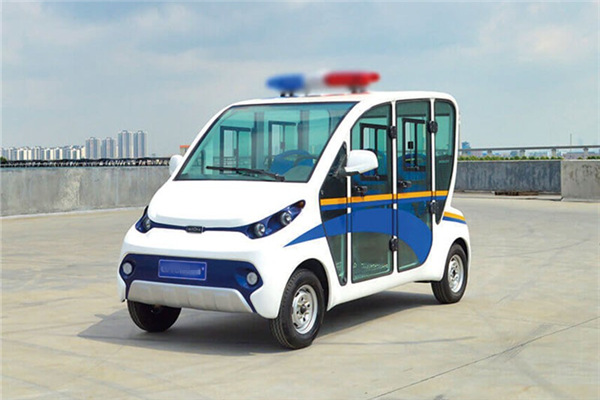 四座敞開式巡邏車